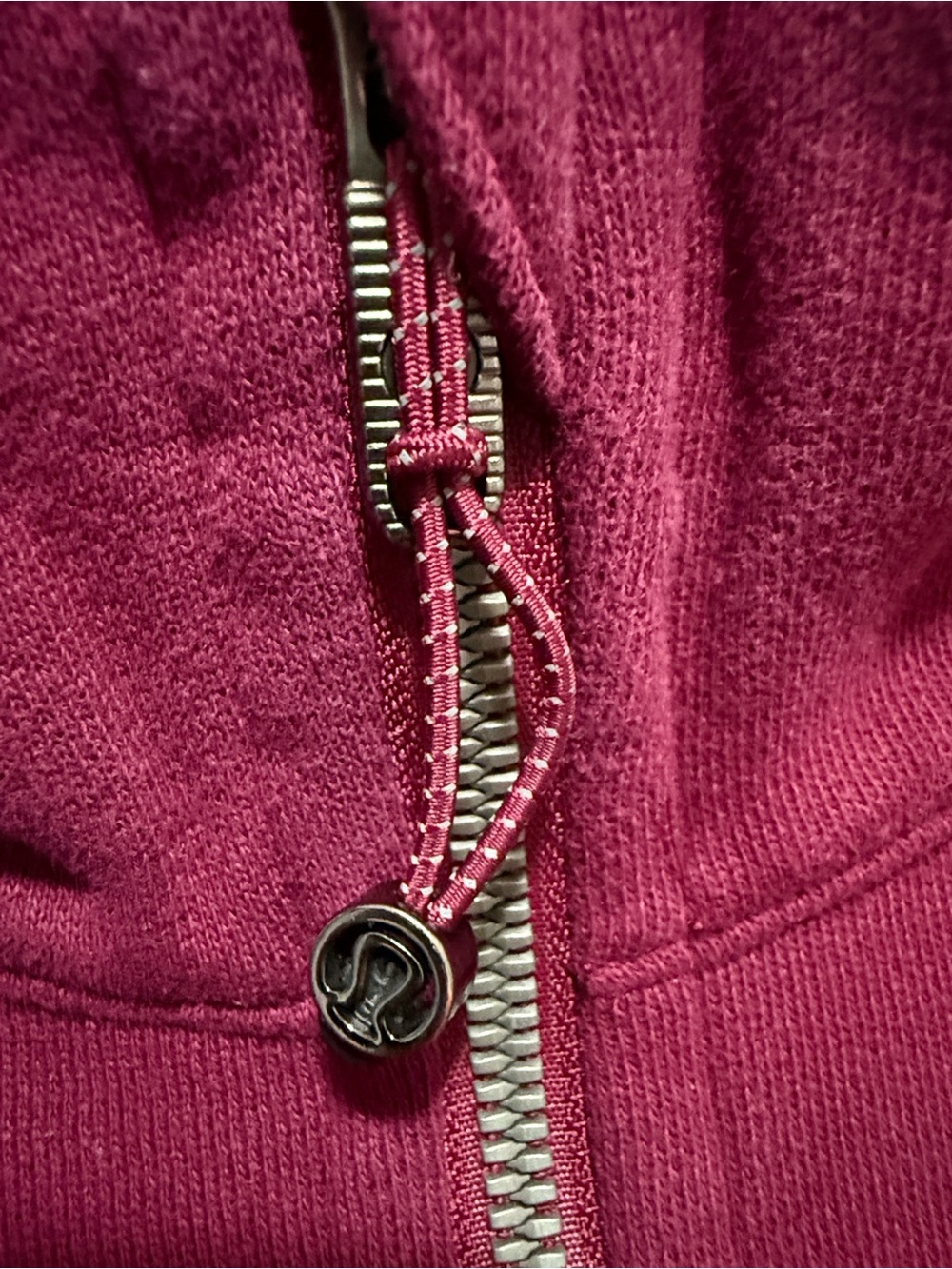 *New Lululemon Scuba full zip cropped hoodie sz M/L in Raspberry - Picture 7 of 13